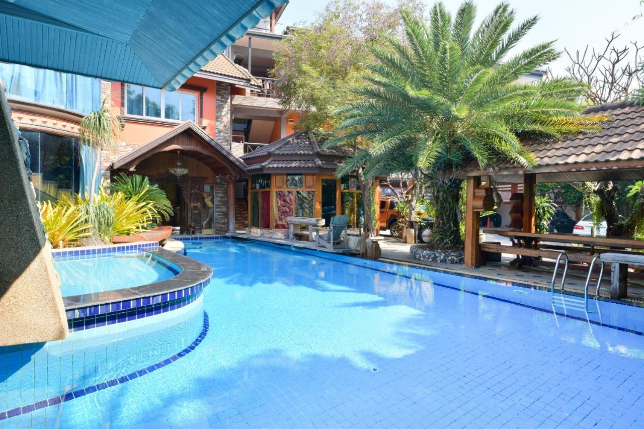 Oyo 549 Maesri Resort Pattaya Exterior photo