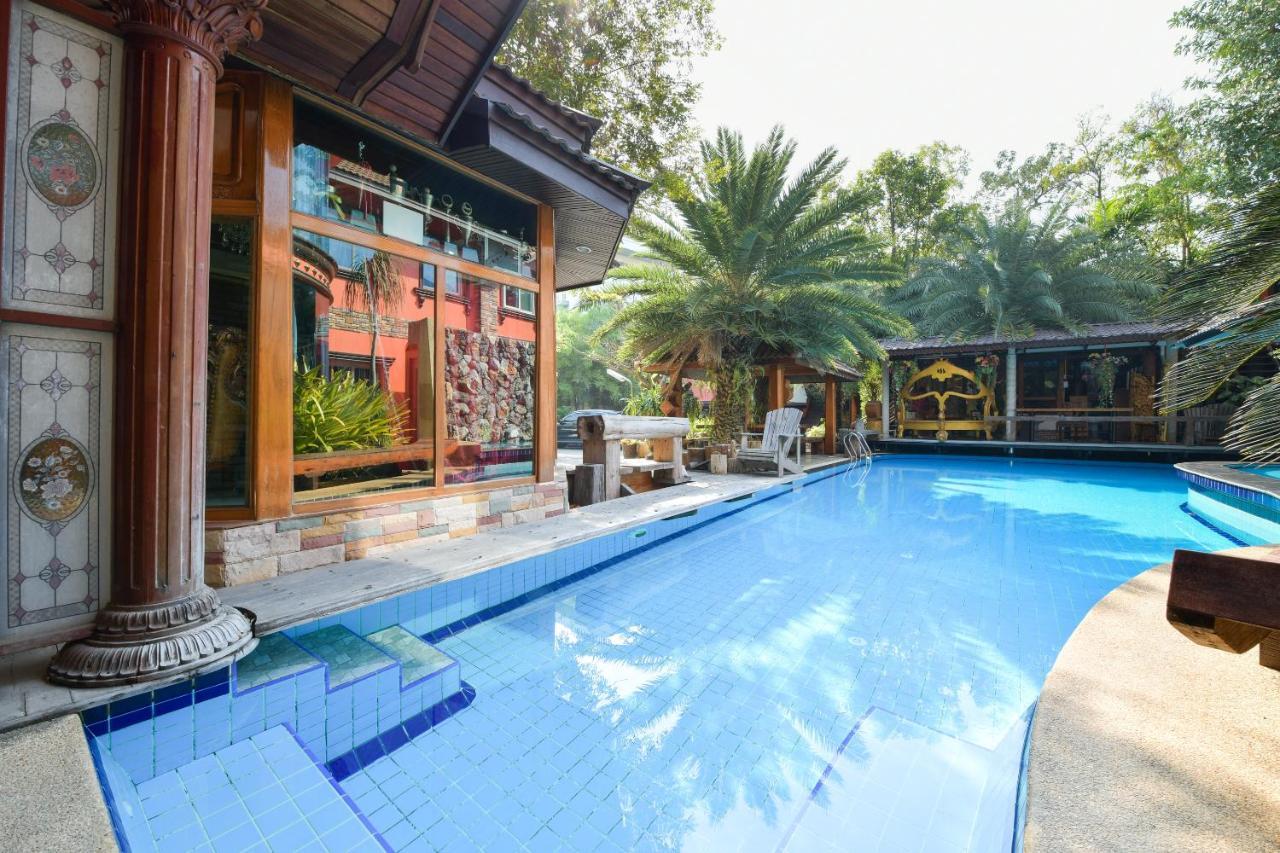 Oyo 549 Maesri Resort Pattaya Exterior photo